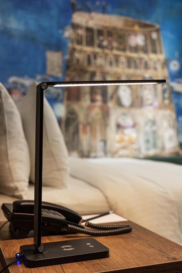 Theory Hotel 5*