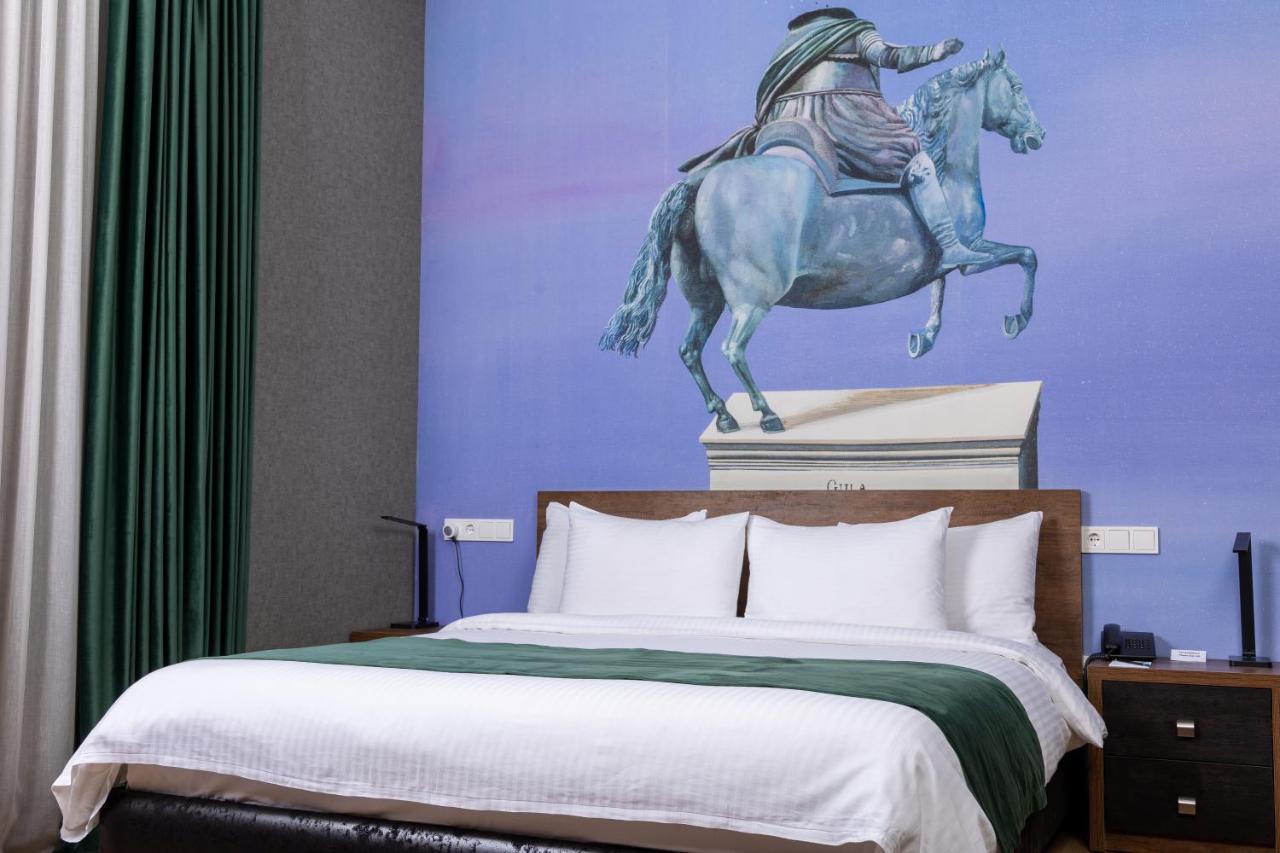 Theory Hotel